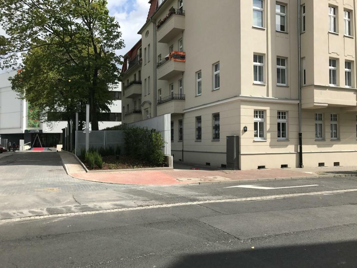 7 Rooms Mtp Poznan Luaran gambar