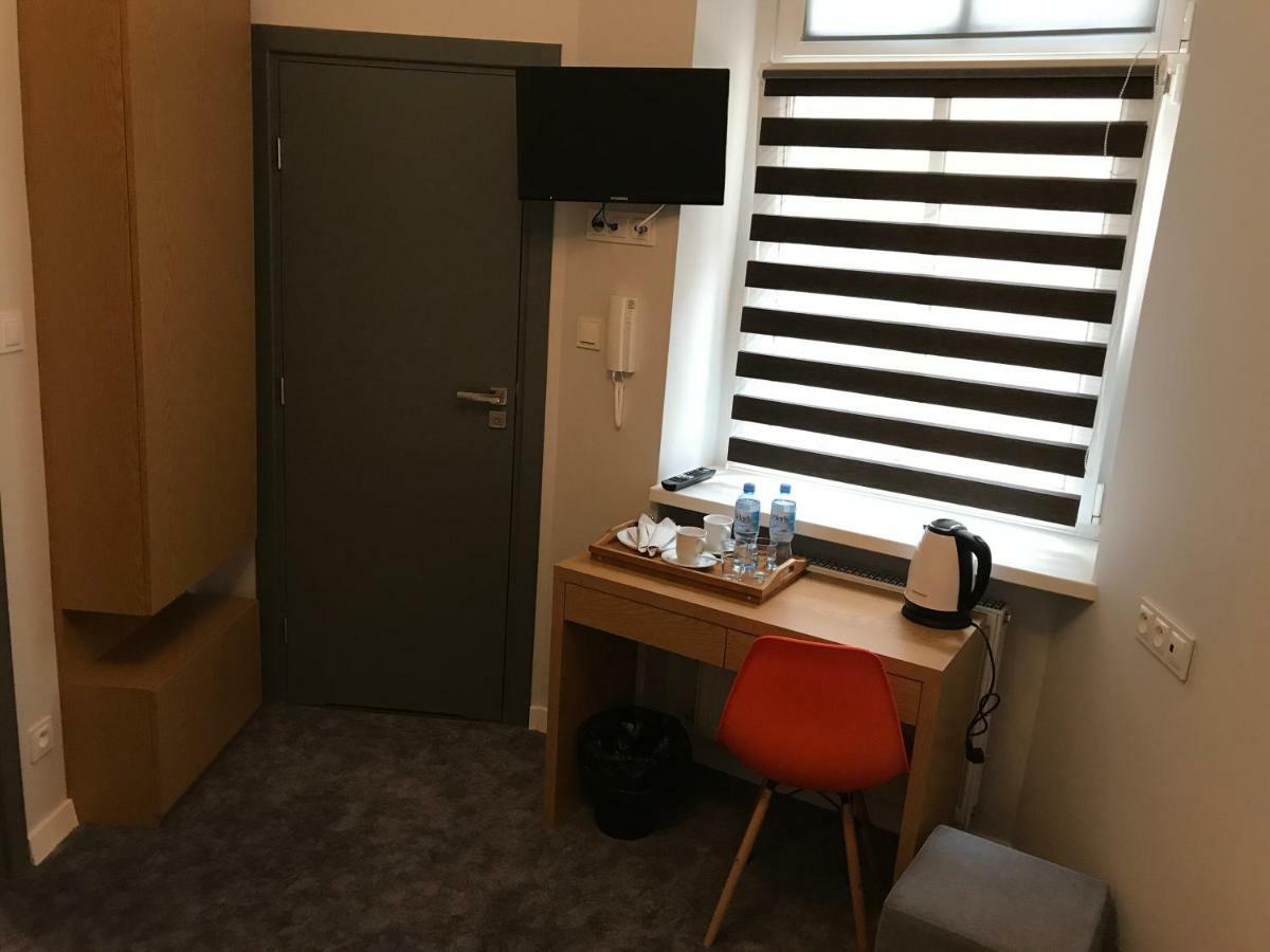 7 Rooms Mtp Poznan Luaran gambar