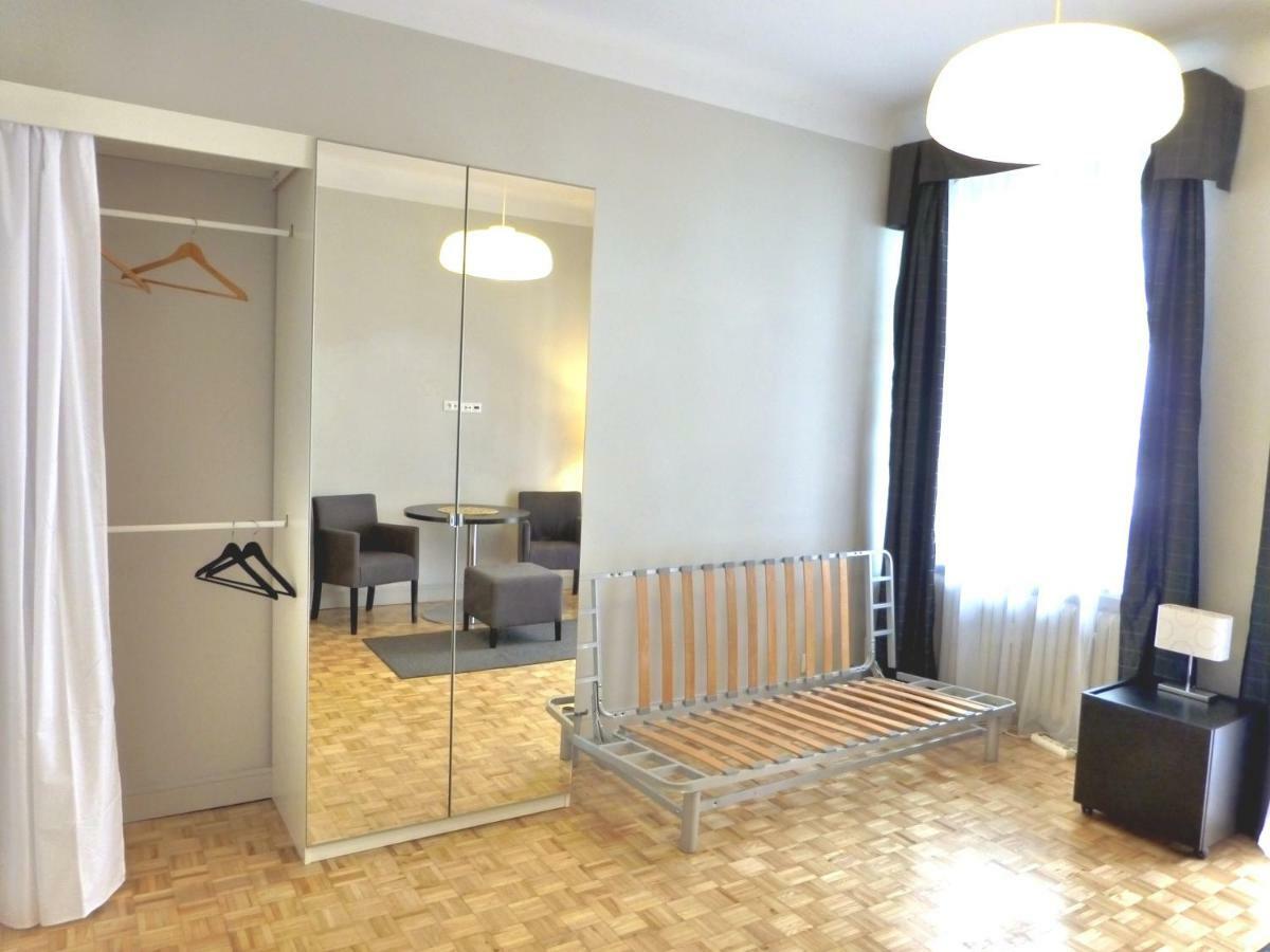 7 Rooms Mtp Poznan Luaran gambar